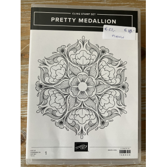 Pretty Medallion
